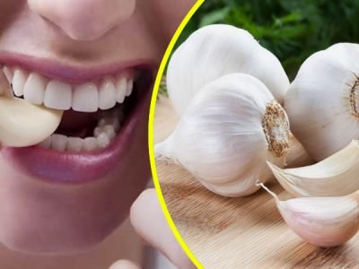 Raw Garlic Raw Garlic