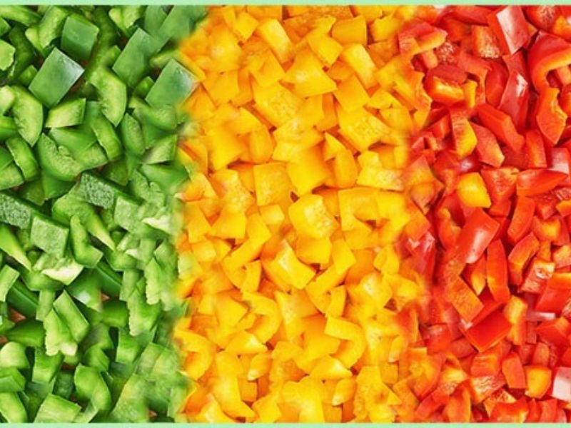 Capsicum Mixed (Chopped), 250 gms