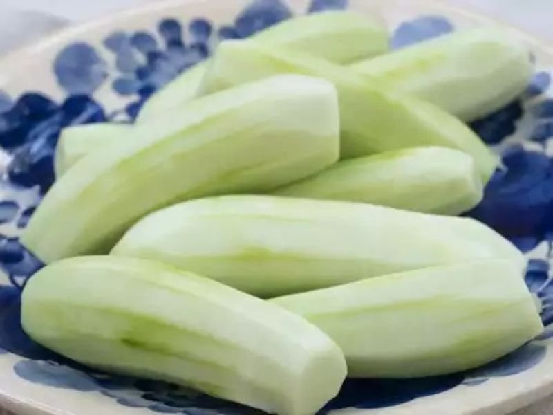 Cucumber (Peeled), 250 gms