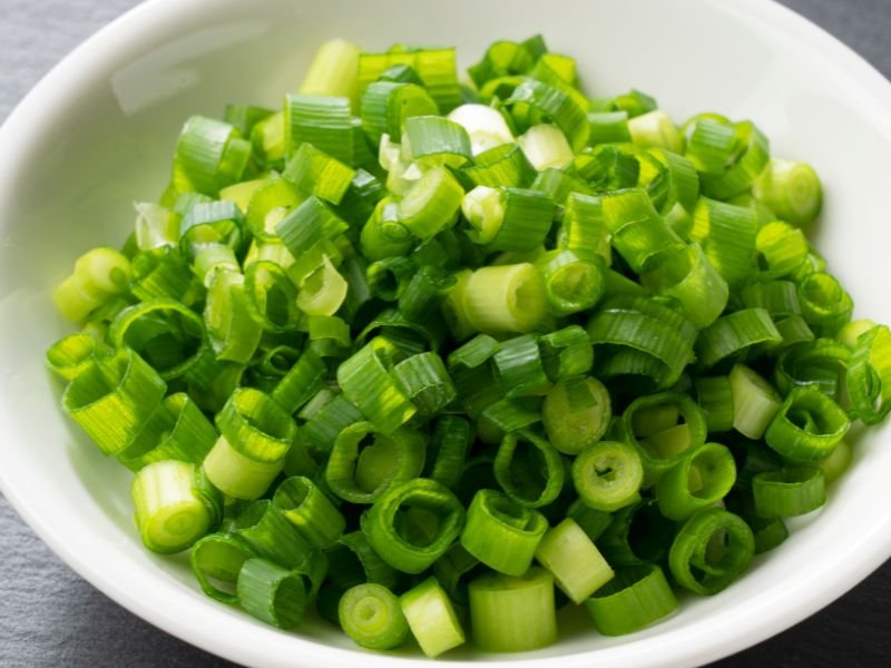 Spring Onion (Chopped), 250 gms